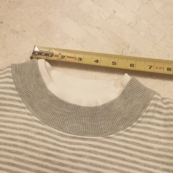 Vintage women's sweatshirt brand- ROW G, sz Large. Light yellow/gray str… - Picture 15 of 15